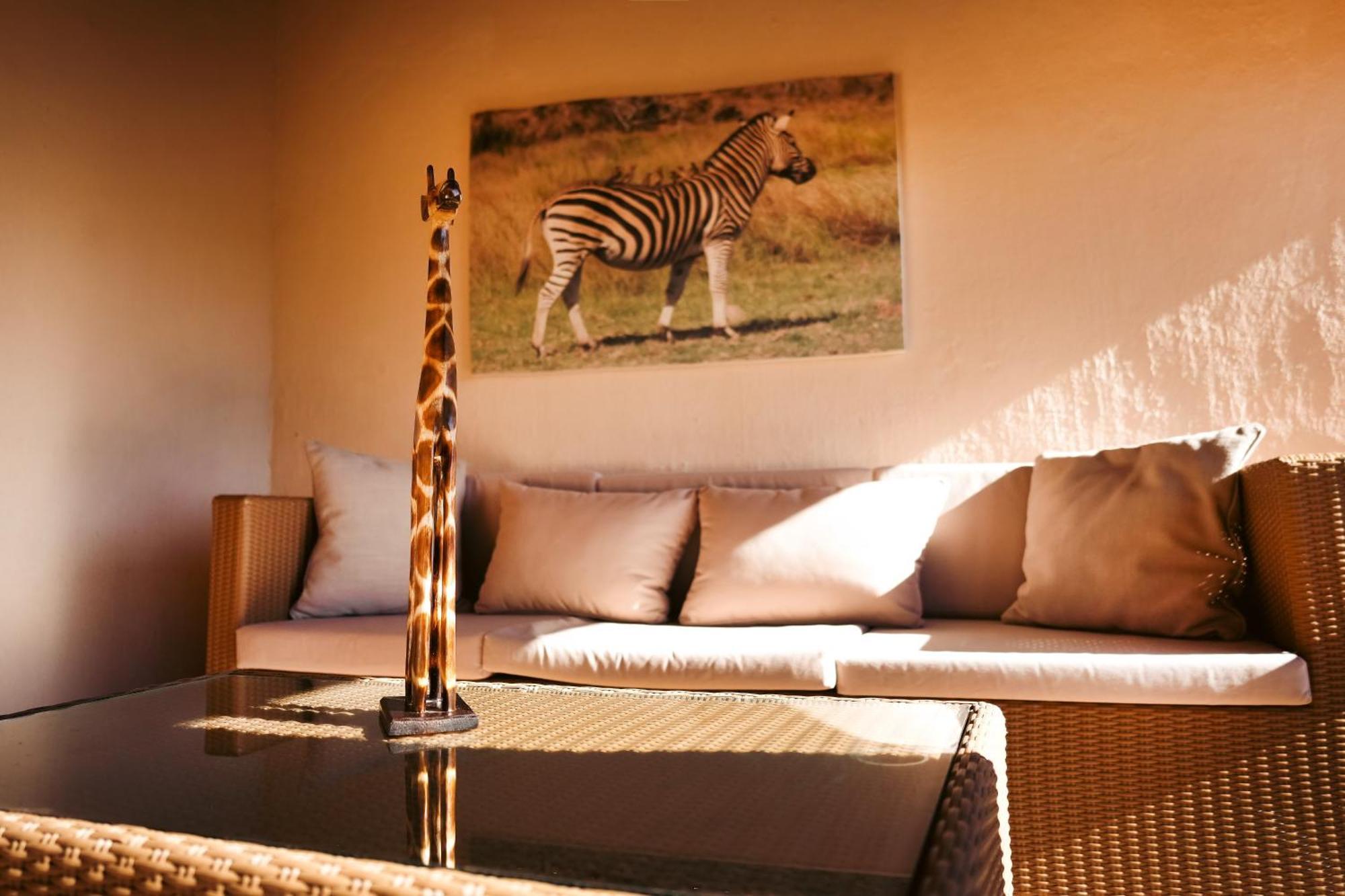 Shibula Safari Lodge Welgevonden viltreservat Exteriör bild